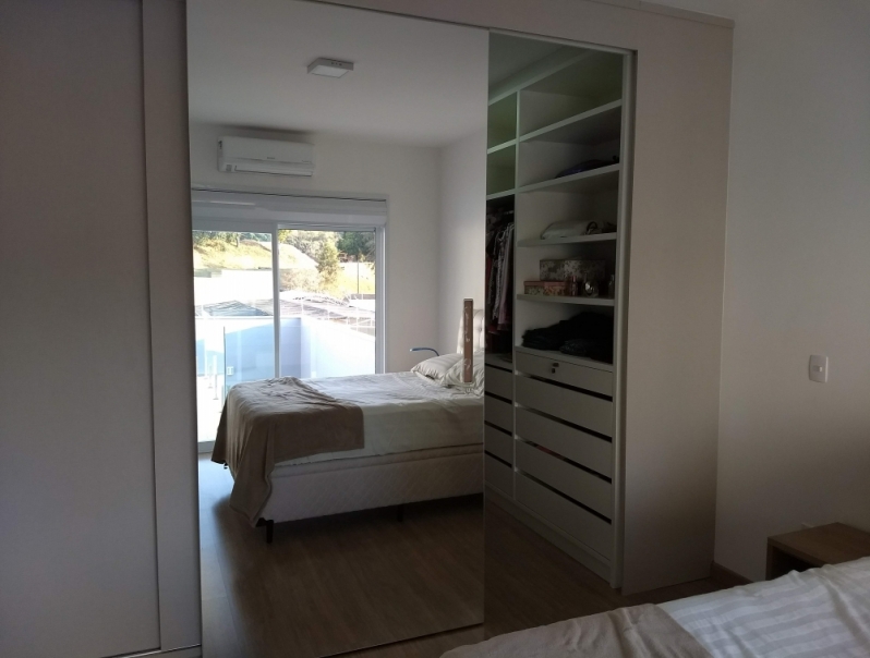 Dormitório Planejado Casal Pequeno Alambari - Dormitório Planejados Apartamentos Pequenos