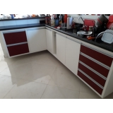 onde encontro cozinha planejada de canto pequena Wanel Ville